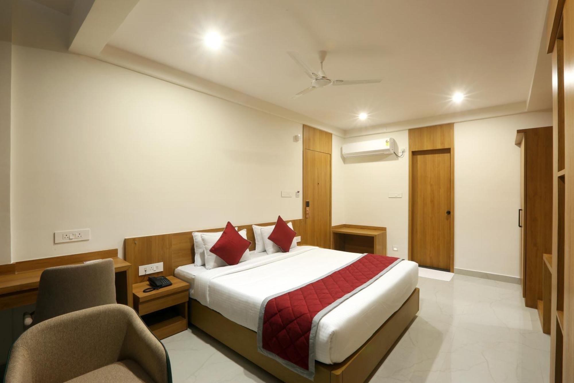 Hotel Sterling Plaza- Bangalore International Airport Dod Jala Exteriér fotografie